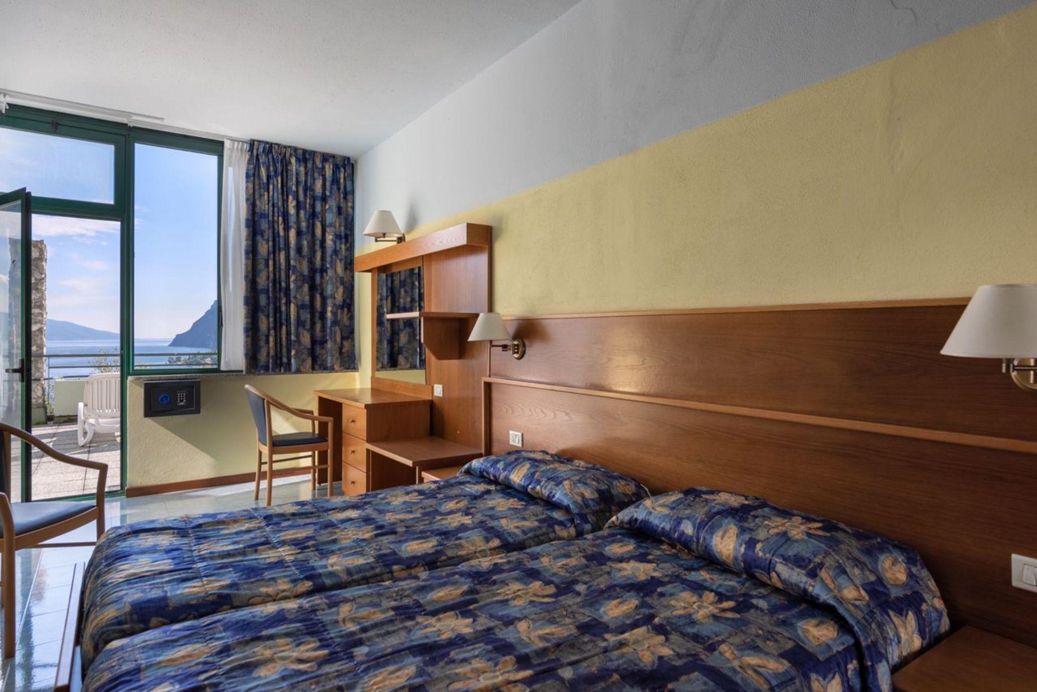 Hotel Centro Vacanze La Limonaia 3*