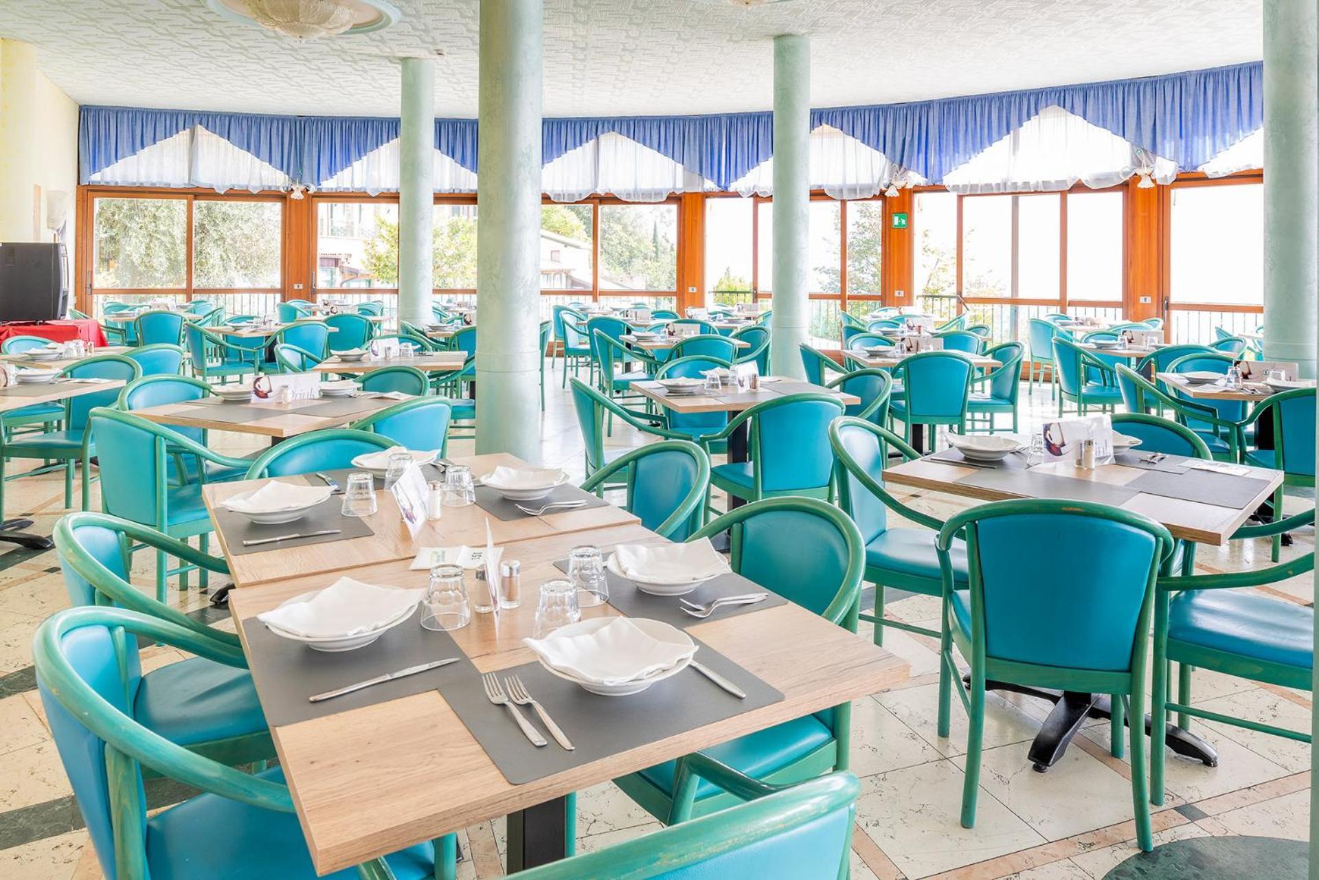 Centro Vacanze La Limonaia 3*